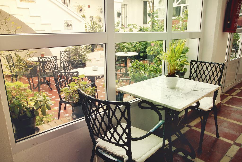 Olivos Hotel 3*