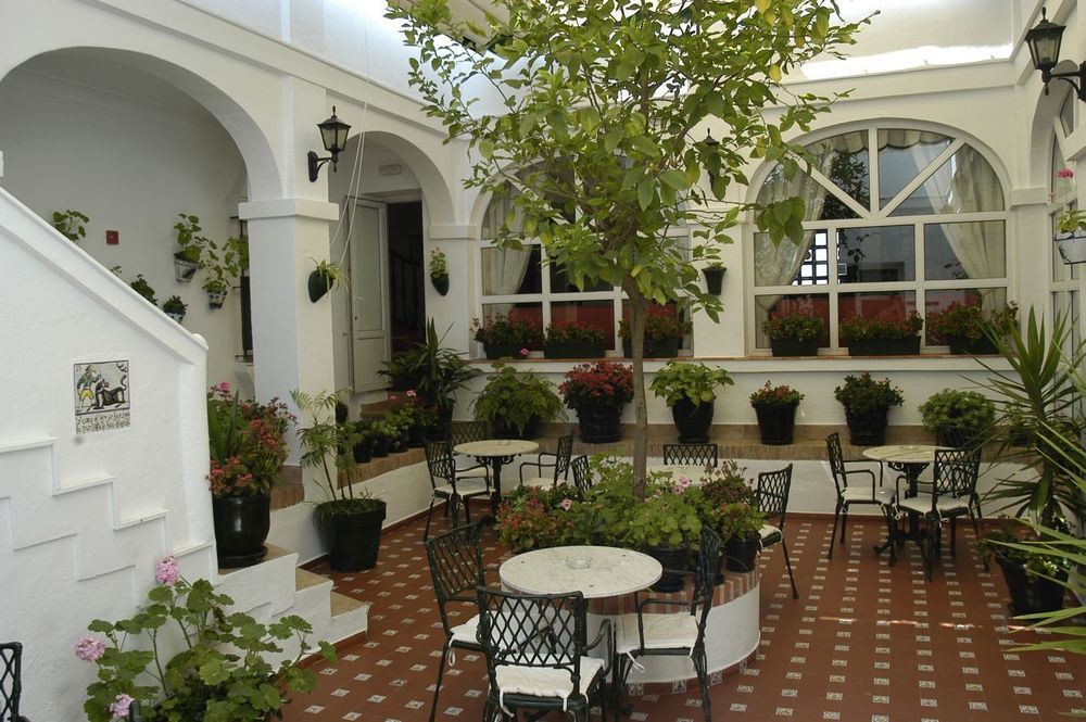 Olivos Hotel 3*